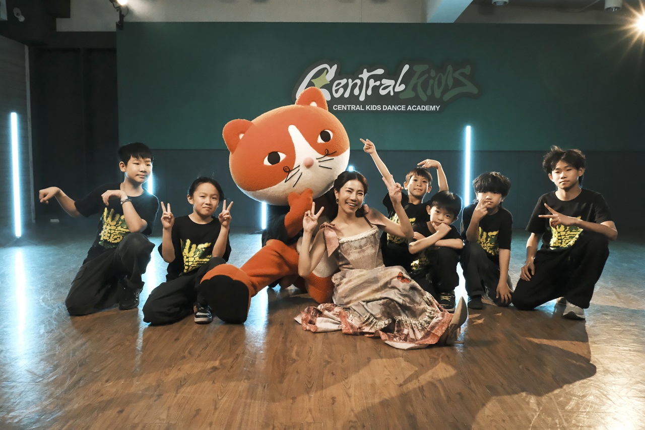 街舞尬巴洛克宮廷舞！跨時空「霹靂」大Battle